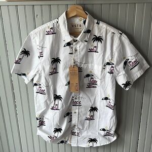 VSTR NWT Men’s Button Down Tropical Flamingo Relax Print - Size Medium